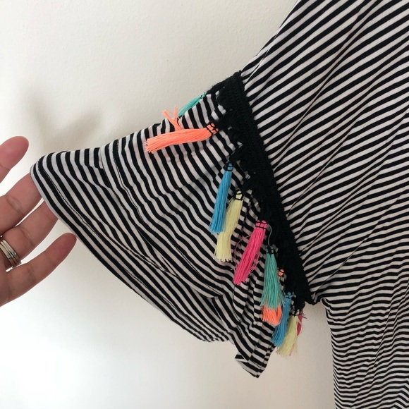 Isela Black and White Stripped Pom Pom Top - Picture 4 of 8